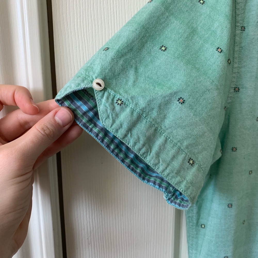 Nordstrom Men’s Short Sleeve Button Down Shirt - Picture 5 of 7